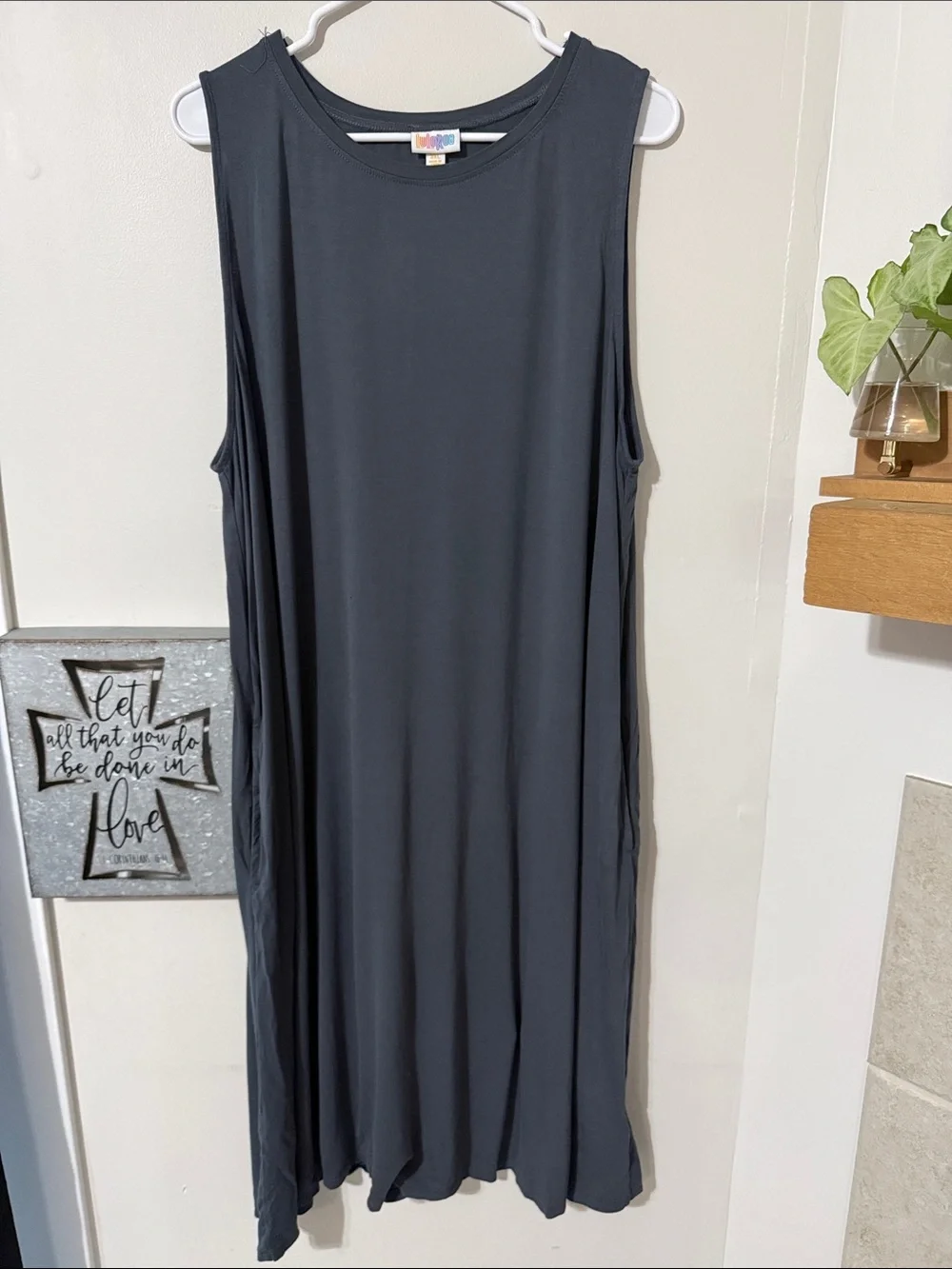 LuLaRoe Black Sleeveless Maxi Swing Dress - Picture 1 of 5